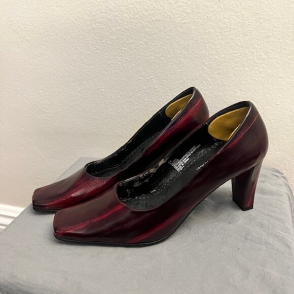 Designer Shoe Collection for Sale – Size 5 & 5.5 – $125 - Picture 10 of 10